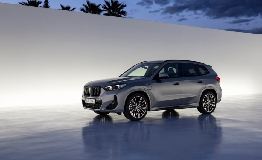Fiscaal voordeel hybride wagen. BMW X1 plug-in hybride. BMW X1 xDrive25e
